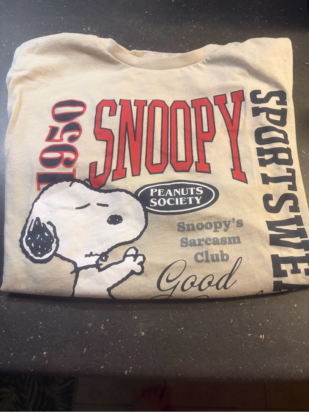 Snoopy Peanuts Society   Graphic Tee - Beige